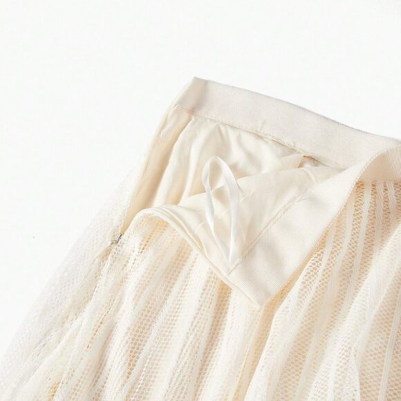 Womens PREMIUM SOLID LACE OVERLAY FLARE SKIRT Size Small - Picture 2 of 10